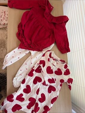 Carters 6M Heart Set 1 Bubble Romper w Tights & One Footie Pj